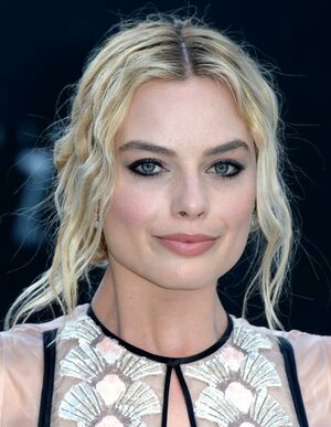 Margot Robbie