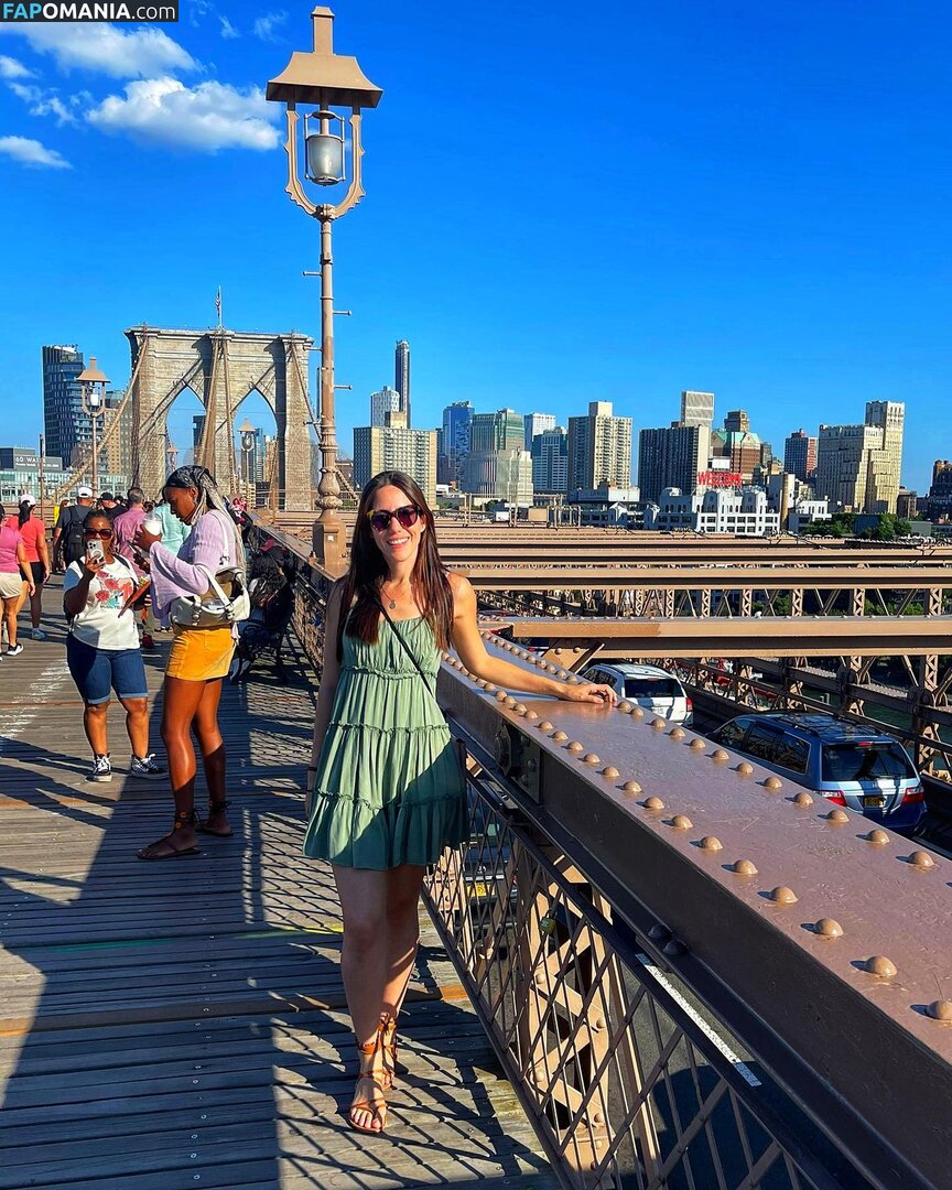 Maria Andrea / andreamezac / https: Nude OnlyFans  Leaked Photo #5