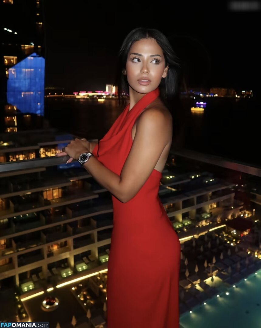 Mariamalkk Nude OnlyFans  Leaked Photo #3