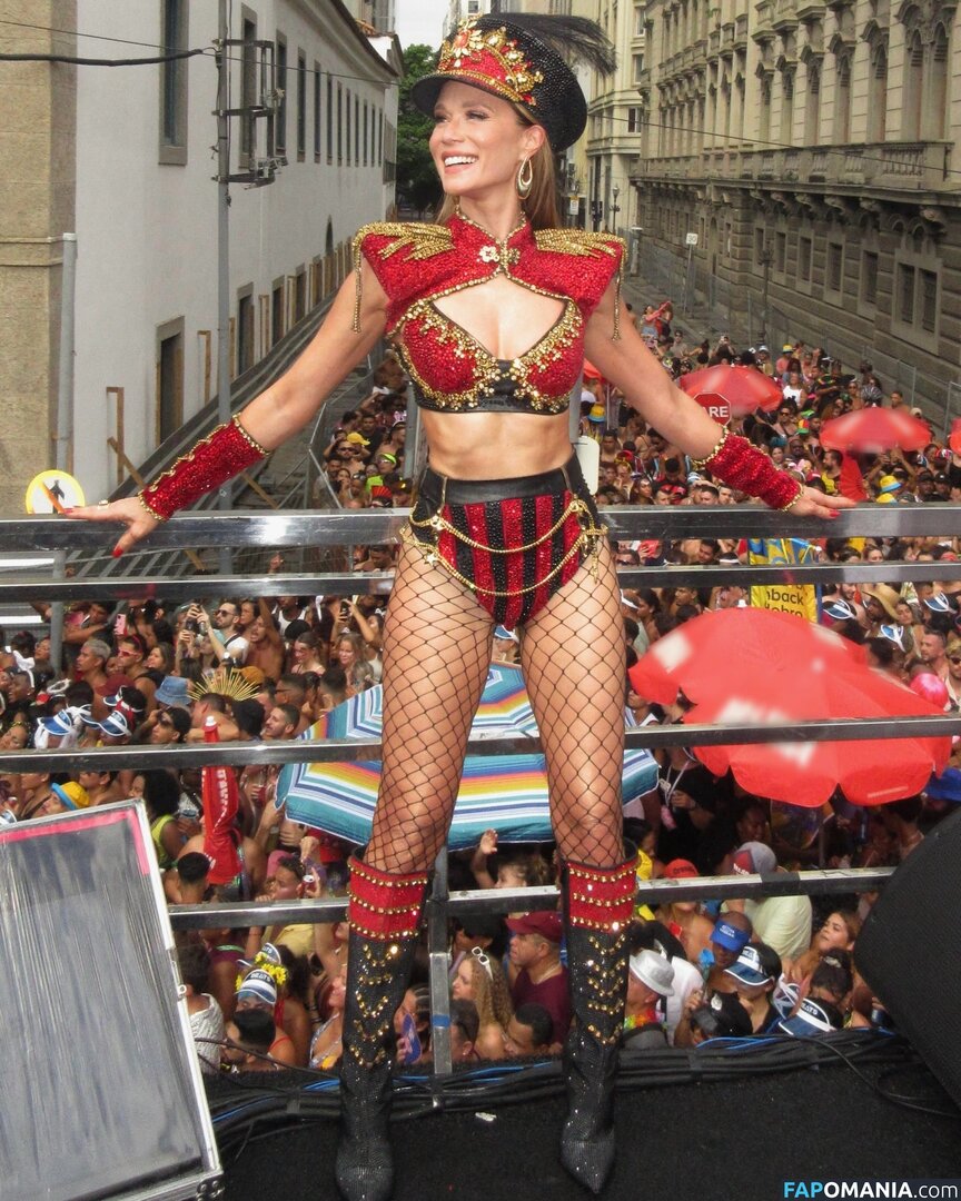 Mariana Ximenes / marixioficial Nude OnlyFans  Leaked Photo #66