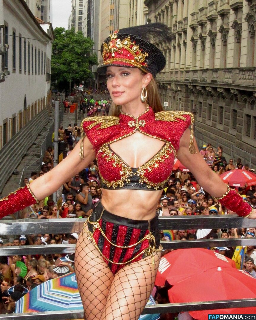 Mariana Ximenes / marixioficial Nude OnlyFans  Leaked Photo #68