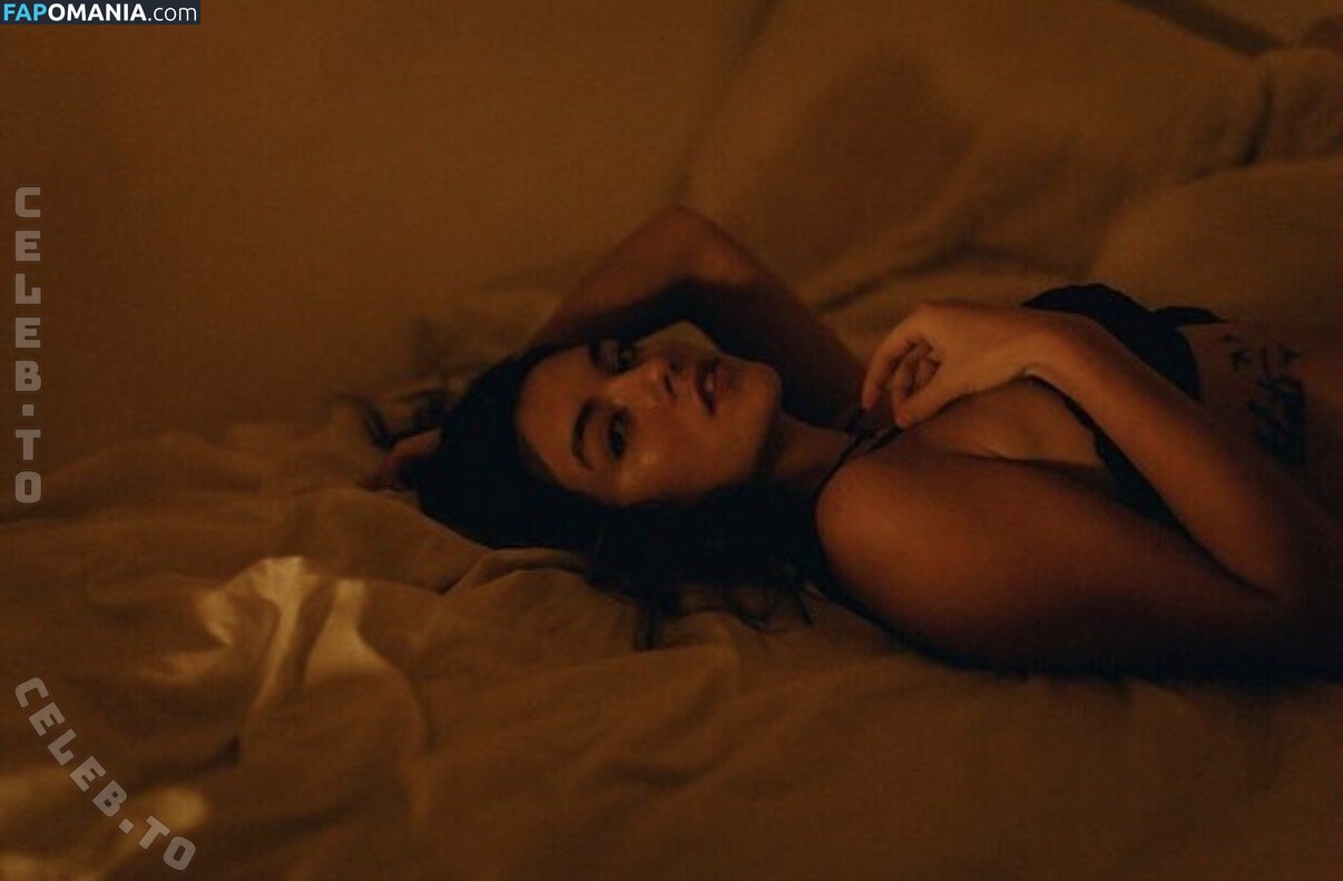 Marie Zoé / marieizoe Nude OnlyFans  Leaked Photo #4