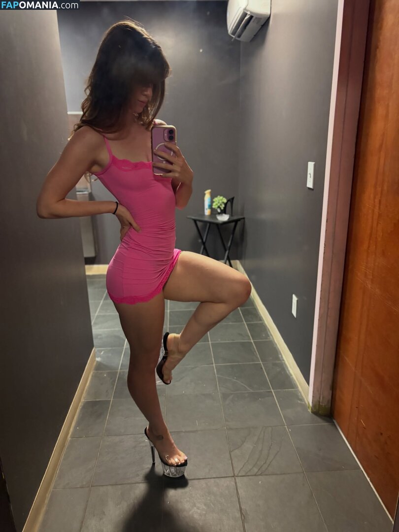 MarieLove220 / marie._.love22 / marieee_loveee Nude OnlyFans  Leaked Photo #1