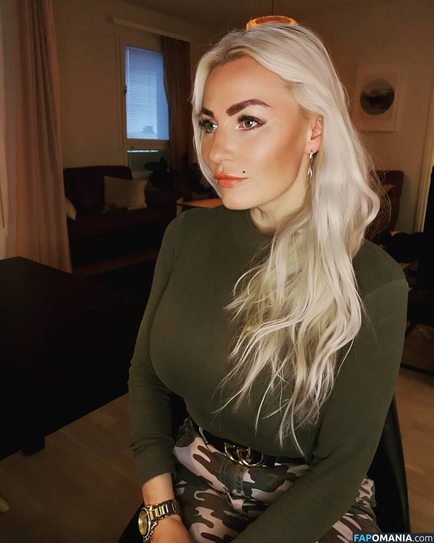 Marika Fingerroos / MarikaFinkku / fingerroos.marika / marikafingerroos Nude OnlyFans  Leaked Photo #50