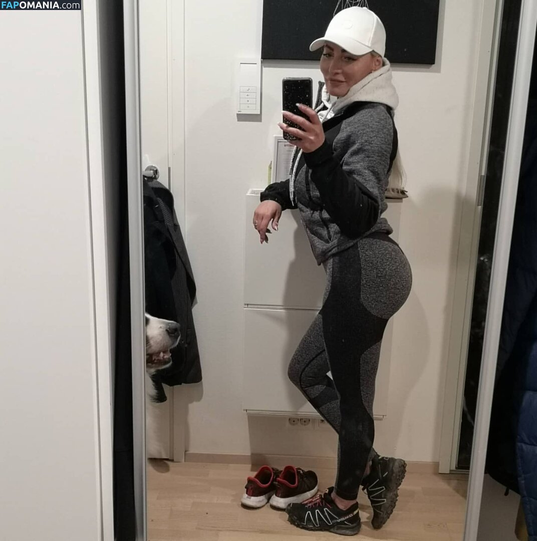 Marika Fingerroos / MarikaFinkku / fingerroos.marika / marikafingerroos Nude OnlyFans  Leaked Photo #54