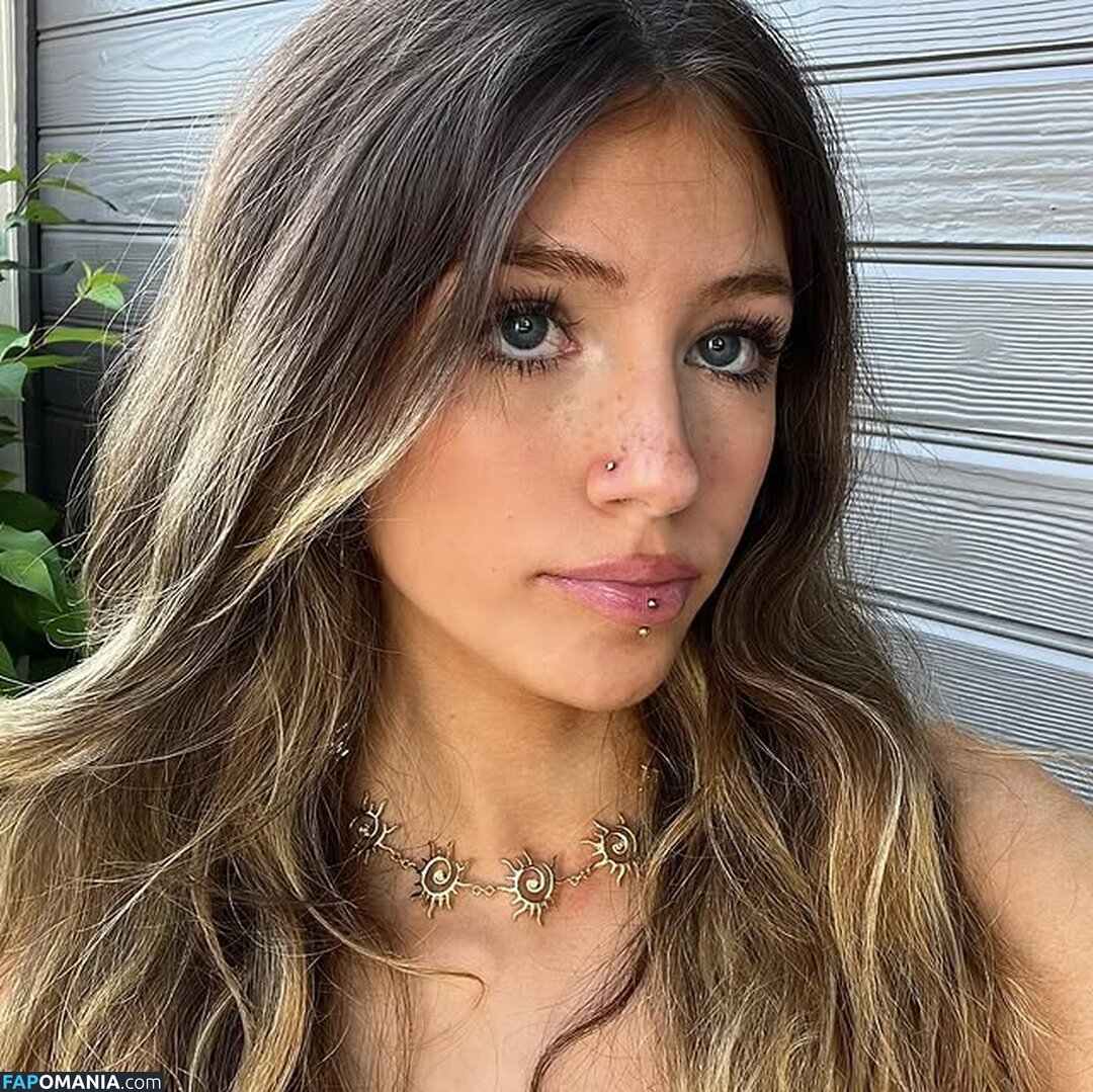 Marin.g444 / maring444 Nude OnlyFans  Leaked Photo #5