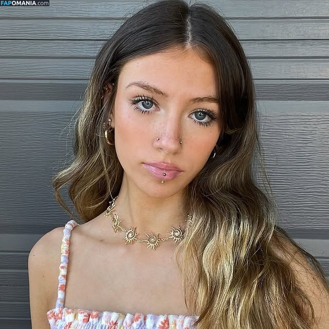 Marin.g444 / maring444 Nude OnlyFans  Leaked Photo #6