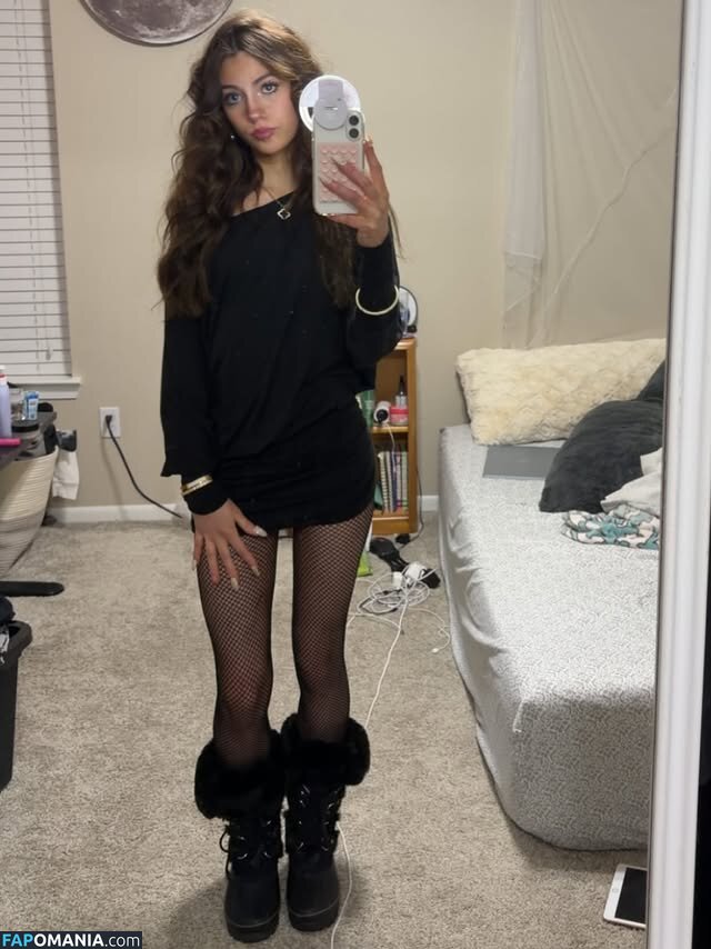 Marin.g444 / maring444 Nude OnlyFans  Leaked Photo #15