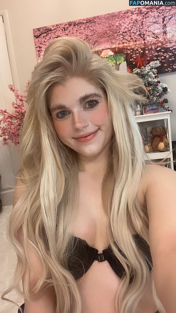 Marina Joyce / marinamewmeow Nude OnlyFans  Leaked Photo #1