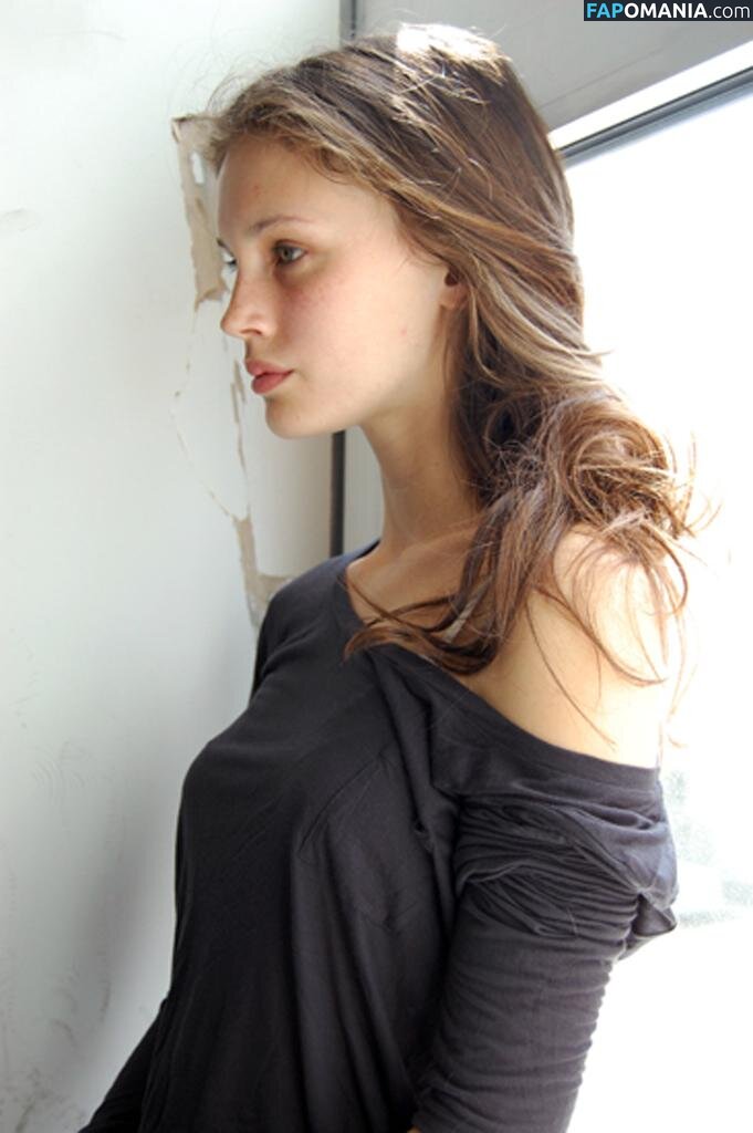 Marine Vacth / https: / marine_vacth / marinvacth Nude OnlyFans  Leaked Photo #10