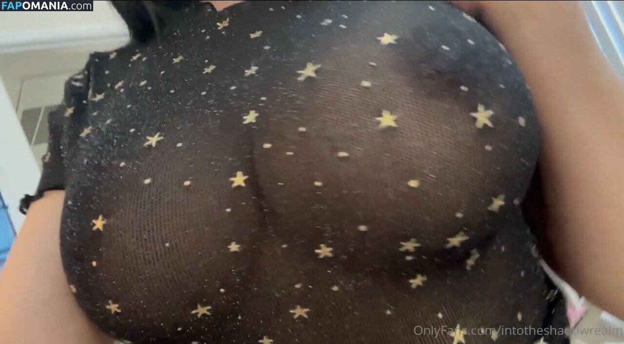 Maritzachu / intotheshadowrealm / maritzachu_ Nude OnlyFans  Leaked Photo #12