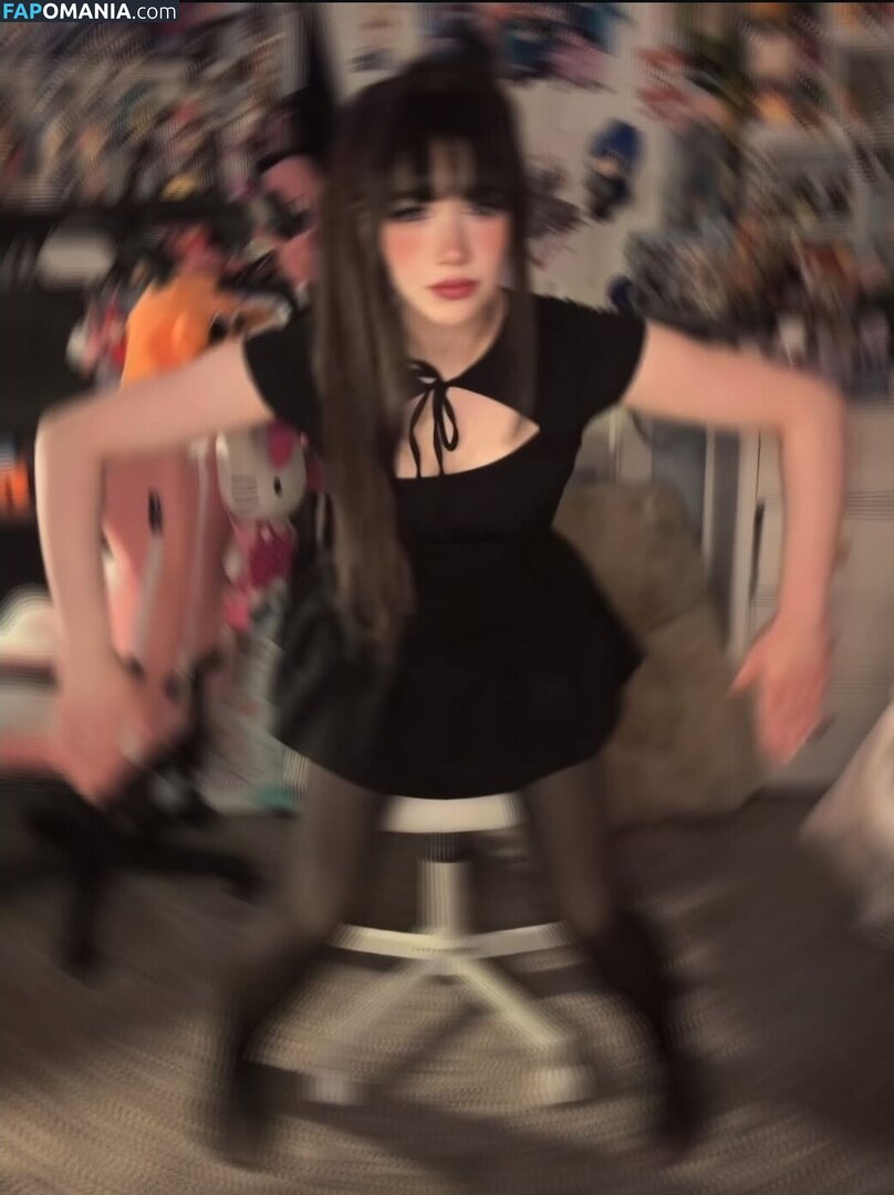 Marmarbinks / marmarbinks0.0 Nude OnlyFans  Leaked Photo #6