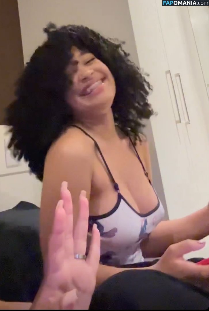 Marycuriell Nude OnlyFans  Leaked Photo #9