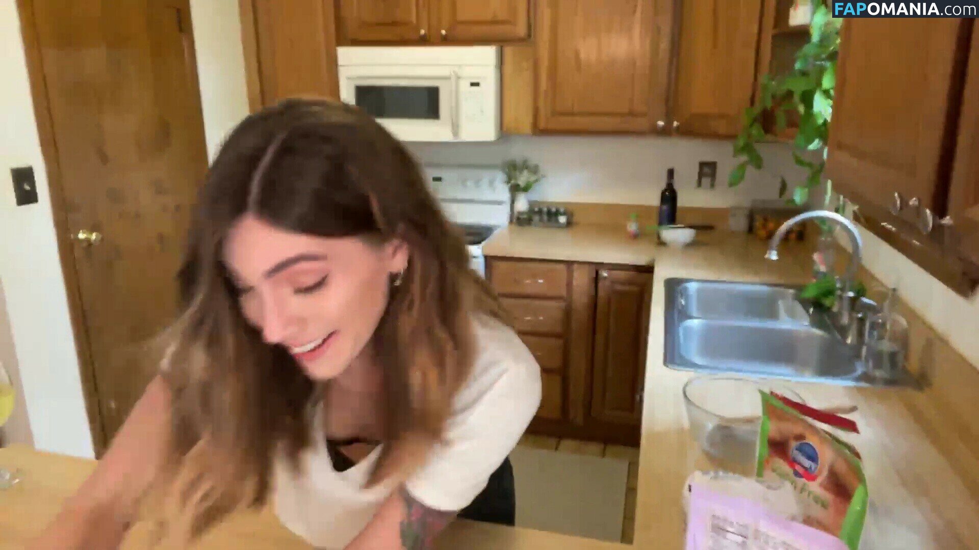 marz.z.z / marzz / marzzz / marzzzzy Nude OnlyFans  Leaked Photo #47