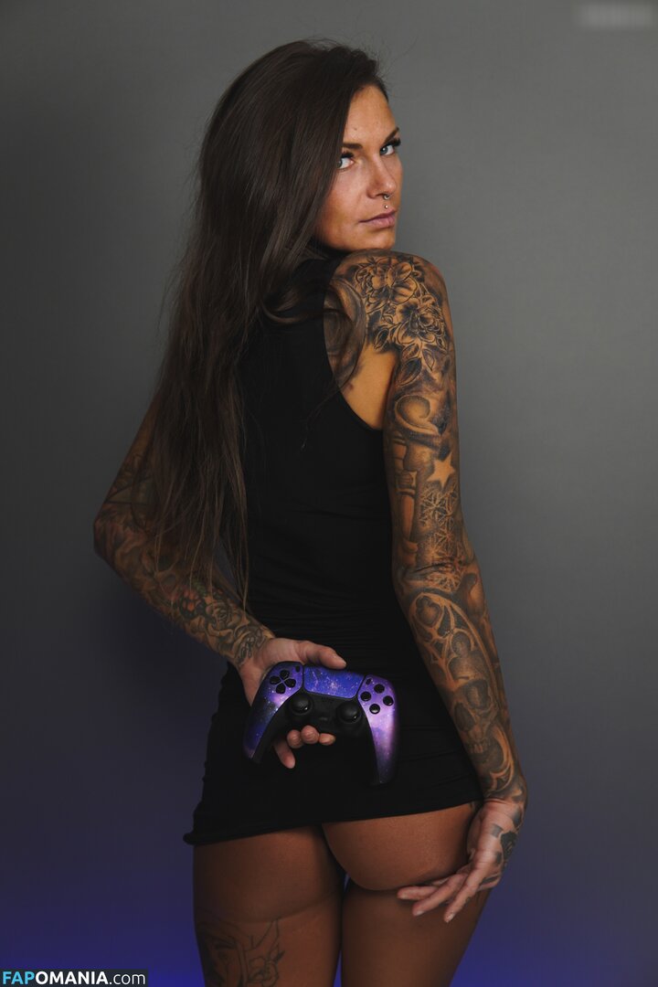 Maxiink_ / maxiink / maxiink__ Nude OnlyFans  Leaked Photo #1