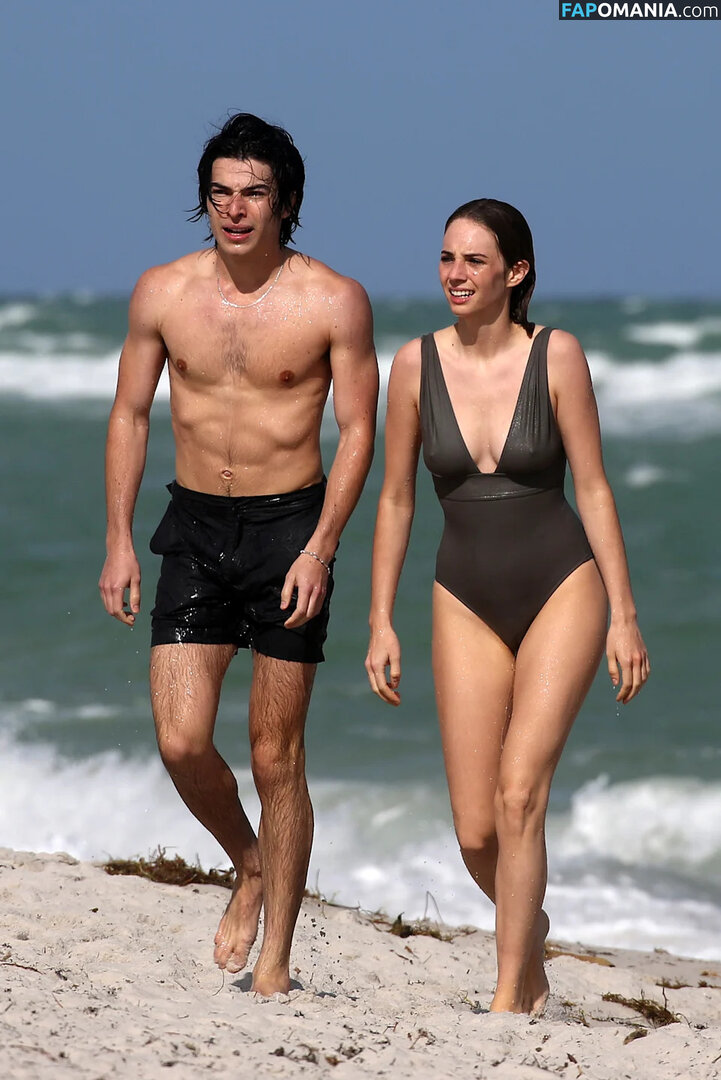 Maya Hawke / maya_hawke / neohawk2 Nude OnlyFans  Leaked Photo #456