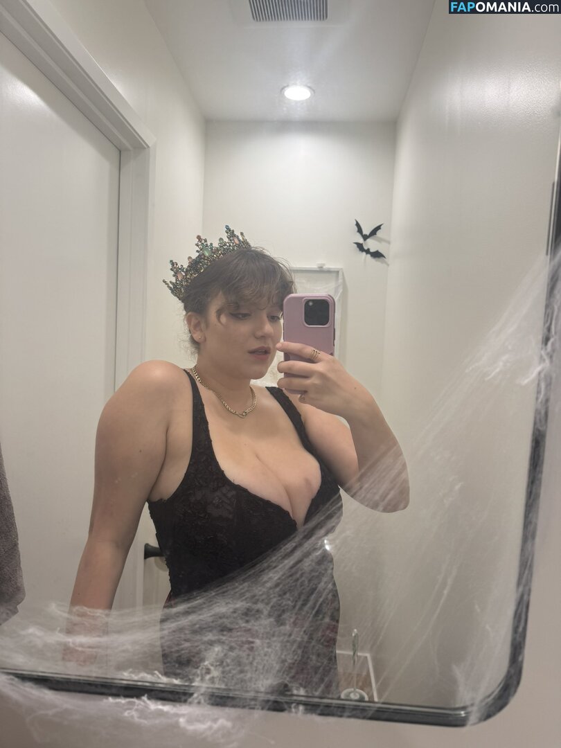 Mayaisfiya / https: / mayawoulfe Nude OnlyFans  Leaked Photo #47