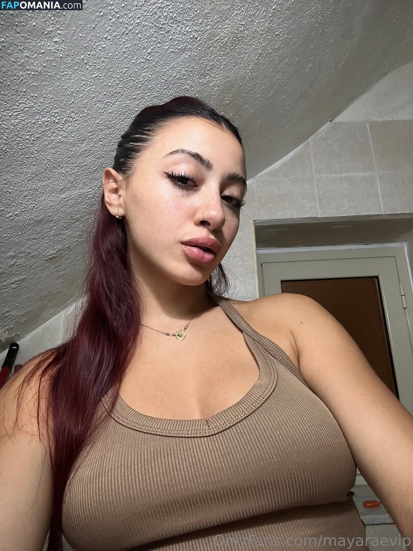 isaswan11 / maya / mayaraaee / mayaraeee Nude OnlyFans  Leaked Photo #18