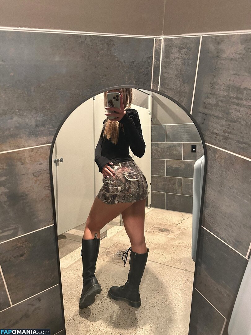 MARSHAXXXMAY / maybemaex / maybexmars Nude OnlyFans  Leaked Photo #1