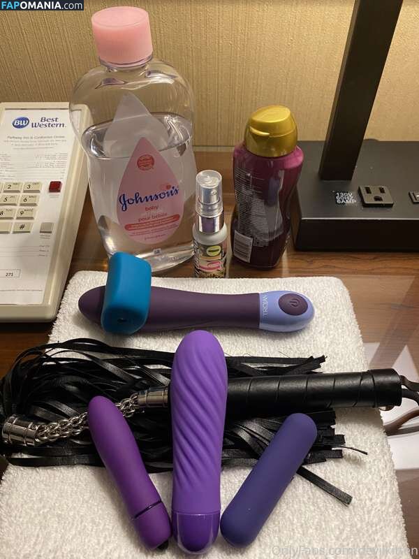 devilkittenfree / https: / mazikeen / ravioliolioli._ Nude OnlyFans  Leaked Photo #2