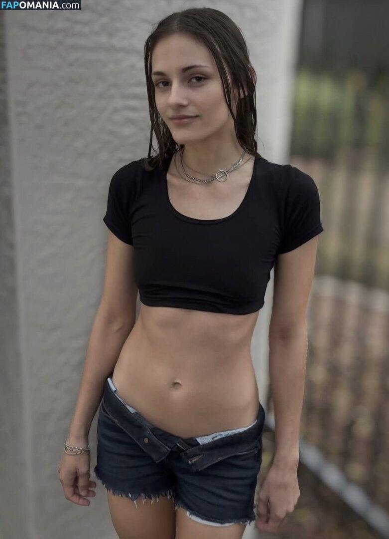 mazikeengme Nude OnlyFans  Leaked Photo #4