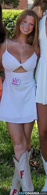 McCoy / mccoy_penland Nude OnlyFans  Leaked Photo #1