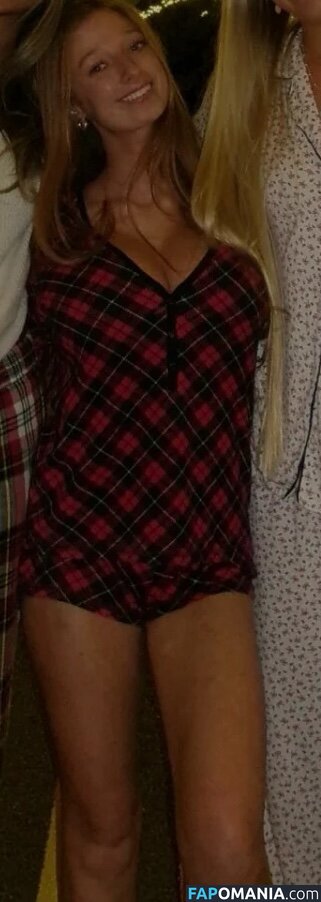 McCoy / mccoy_penland Nude OnlyFans  Leaked Photo #4