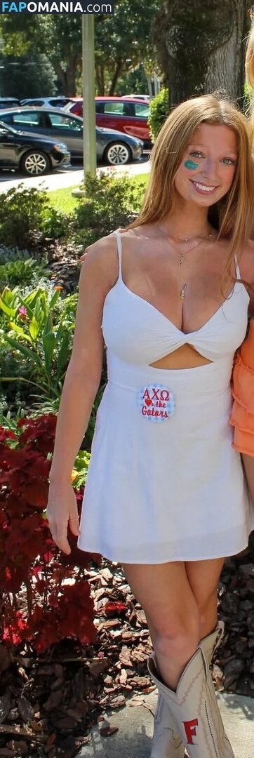 McCoy / mccoy_penland Nude OnlyFans  Leaked Photo #8