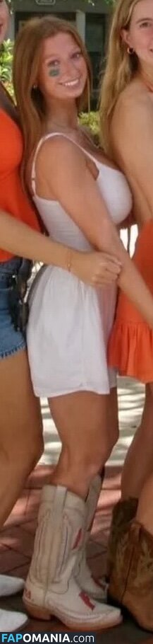 McCoy / mccoy_penland Nude OnlyFans  Leaked Photo #14