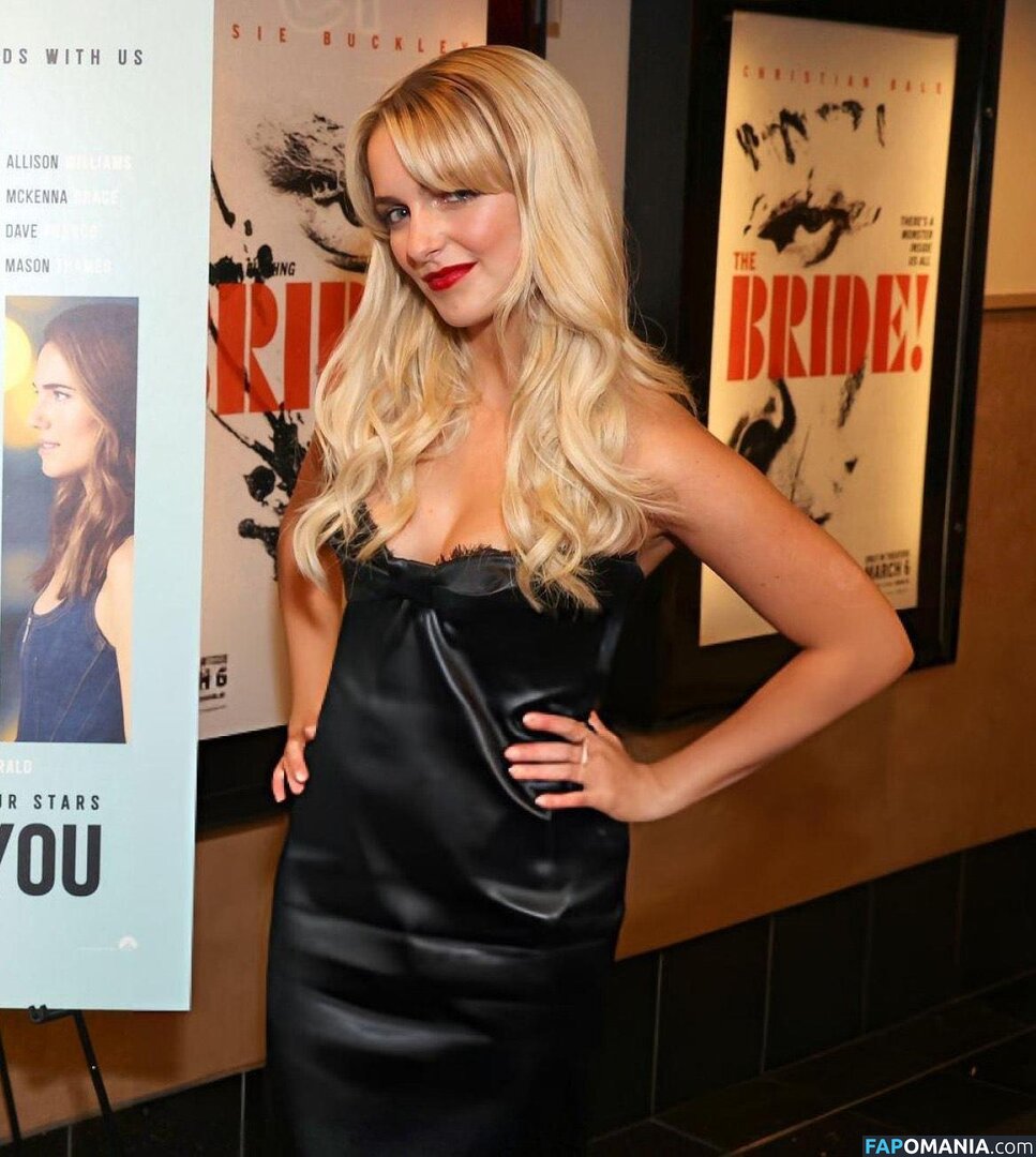 Mckenna Grace / mckennagrace / mckennagraceful Nude OnlyFans  Leaked Photo #155