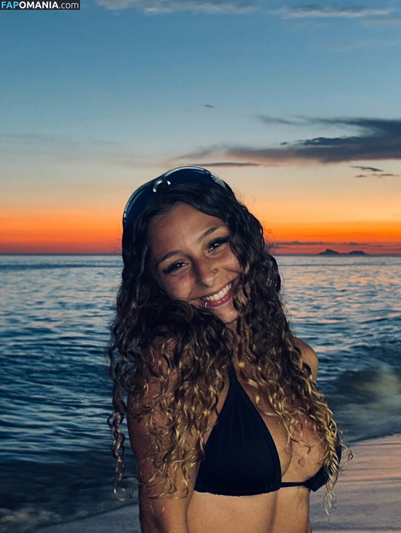 MD Julie / md.julieaft Nude OnlyFans  Leaked Photo #10