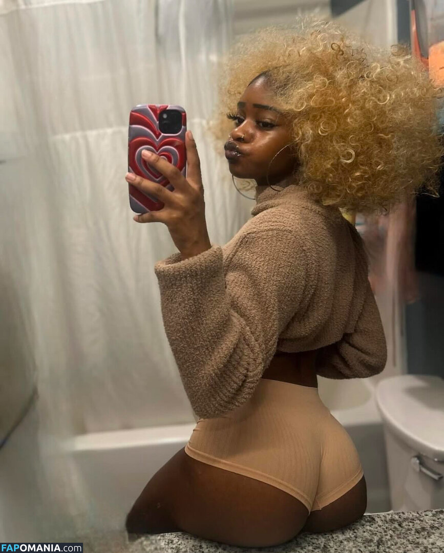 Meether / meetliyahx Nude OnlyFans  Leaked Photo #1