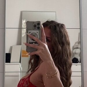 Meggie Jolie