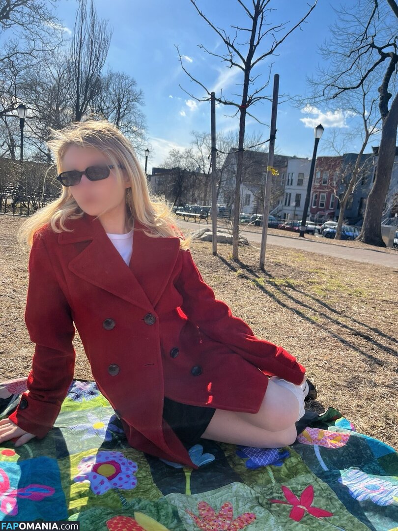 cookiebabigirl / megmaybekinda Nude OnlyFans  Leaked Photo #13