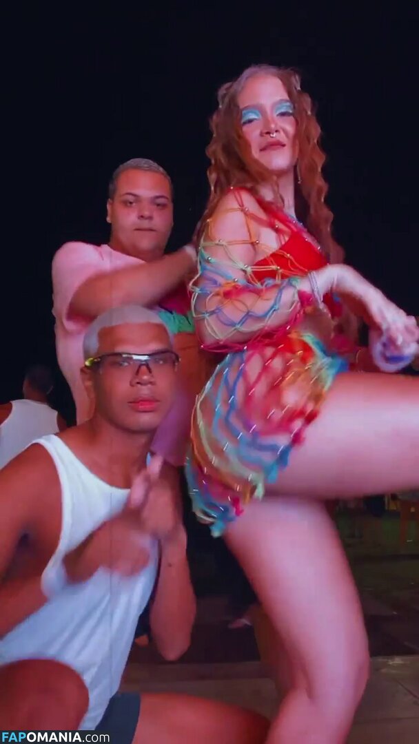 Dezoitou / Mel Maia / mel.maia / melissamelmaia Nude OnlyFans  Leaked Photo #30