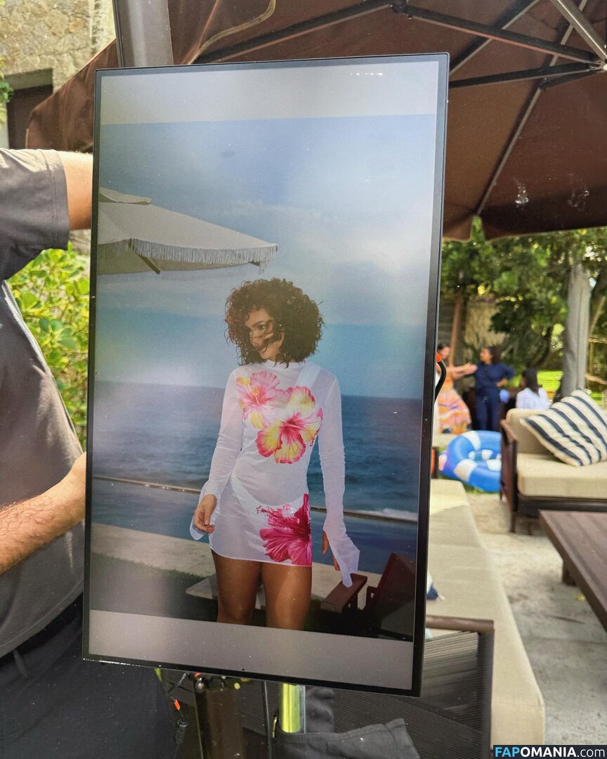 Dezoitou / Mel Maia / mel.maia / melissamelmaia Nude OnlyFans  Leaked Photo #401