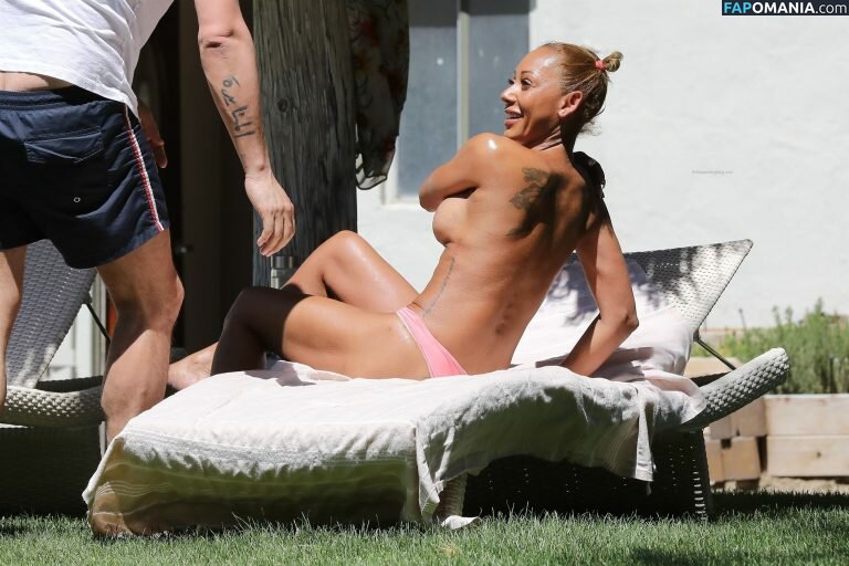 Melanie Brown / officialmelb Nude OnlyFans  Leaked Photo #48