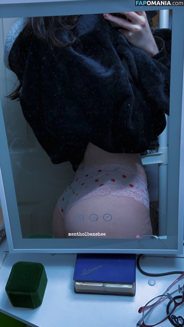 Mentholbanshee / themythbanshee Nude OnlyFans  Leaked Photo #12