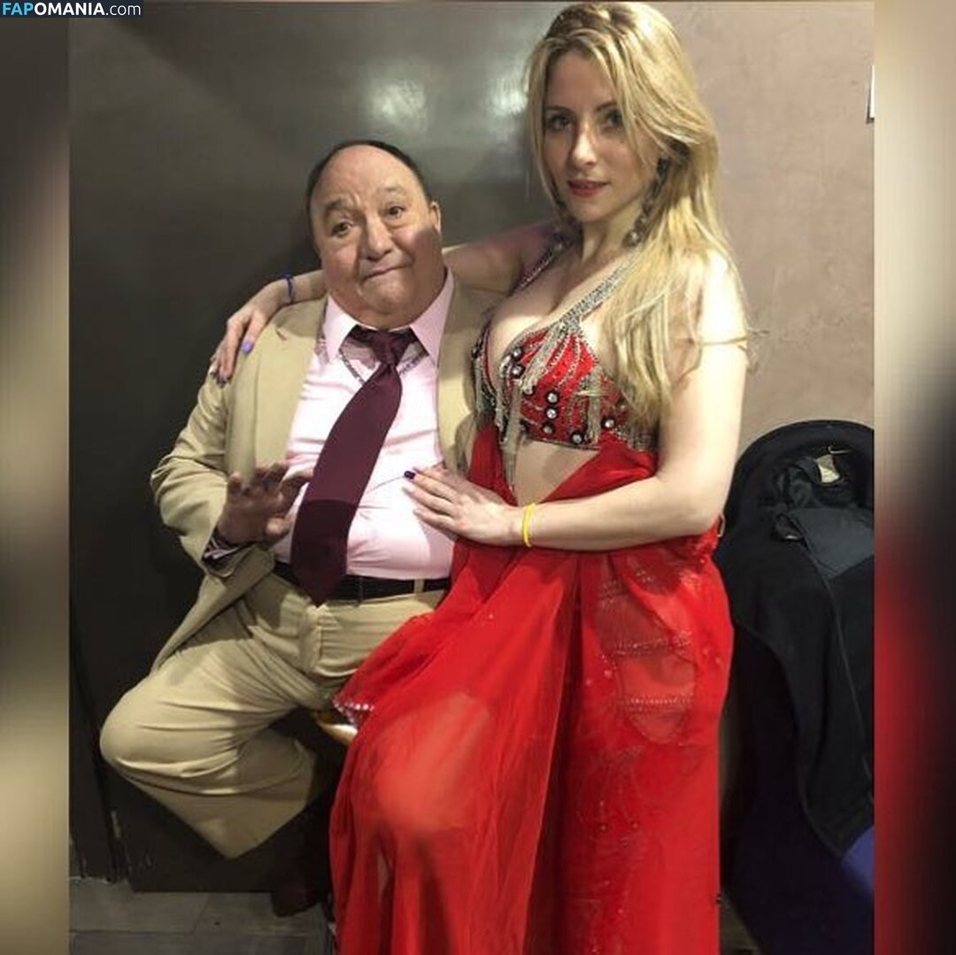 Mercedes Regina / mercedesreginaofi Nude OnlyFans  Leaked Photo #4