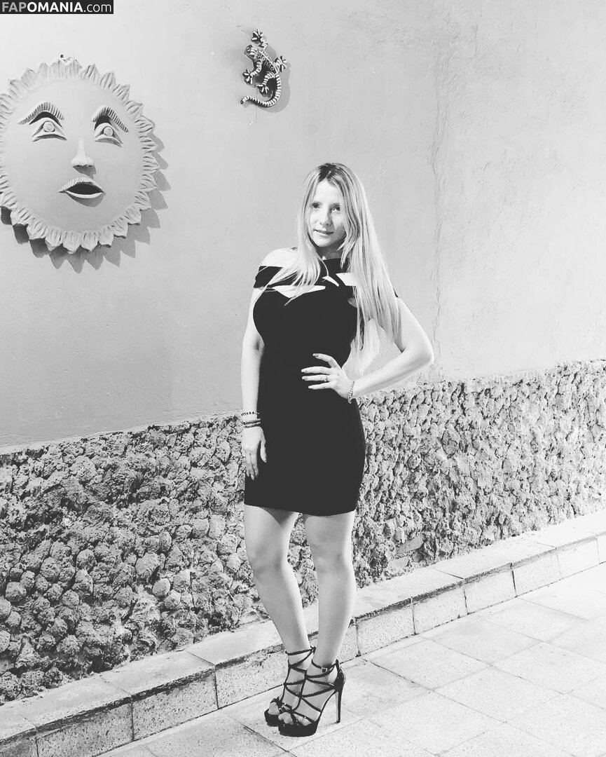 Mercedes Regina / mercedesreginaofi Nude OnlyFans  Leaked Photo #5