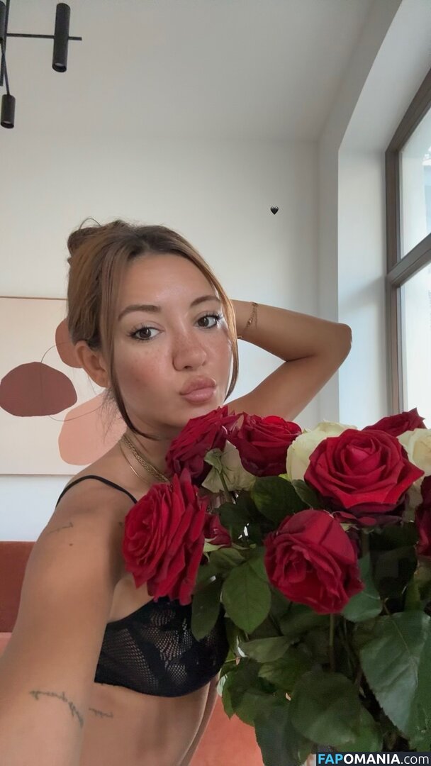 Merve Özkan / merv.ozkn Nude OnlyFans  Leaked Photo #3