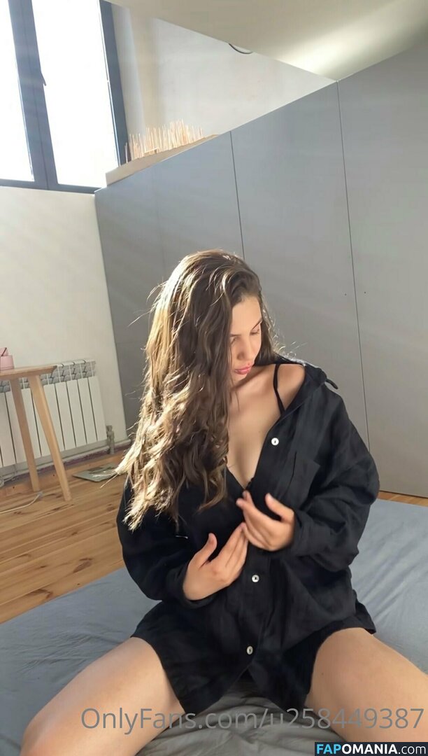 mia.cutest / mia_cutest Nude OnlyFans  Leaked Photo #12