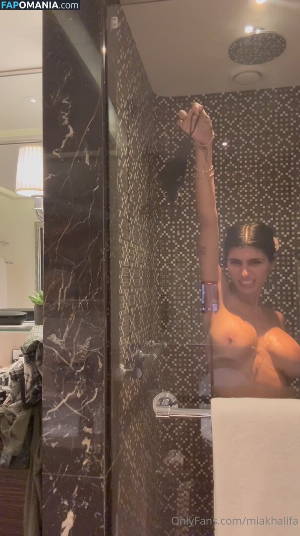 Mia Khalifa / miakhalifa Nude OnlyFans  Leaked Photo #35