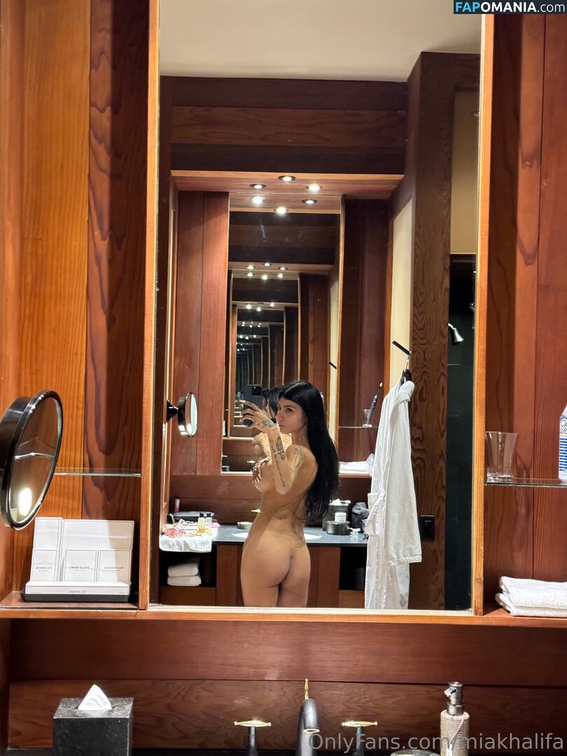 Mia Khalifa / miakhalifa Nude OnlyFans  Leaked Photo #50