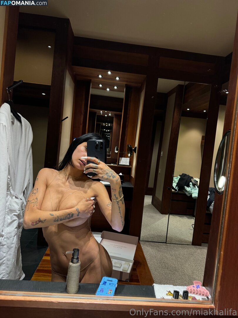 Mia Khalifa / miakhalifa Nude OnlyFans  Leaked Photo #52
