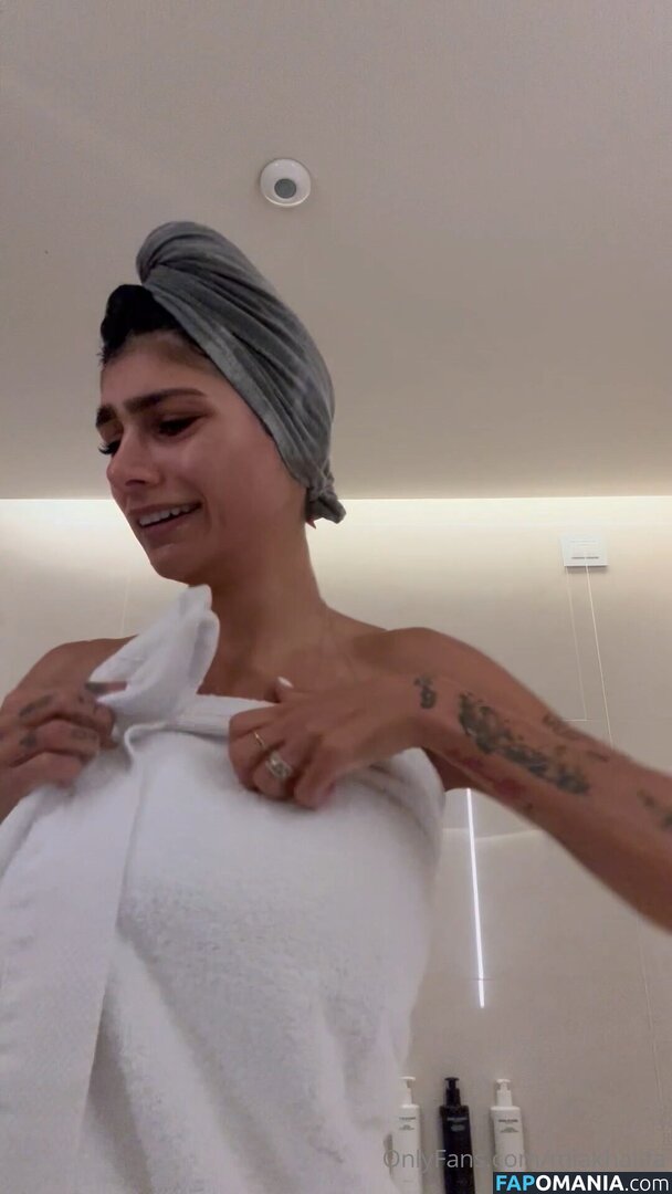 Mia Khalifa / miakhalifa Nude OnlyFans  Leaked Photo #87