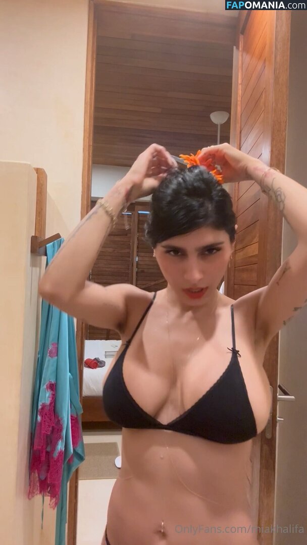 Mia Khalifa / https: / miakhalifa Nude OnlyFans  Leaked Photo #118
