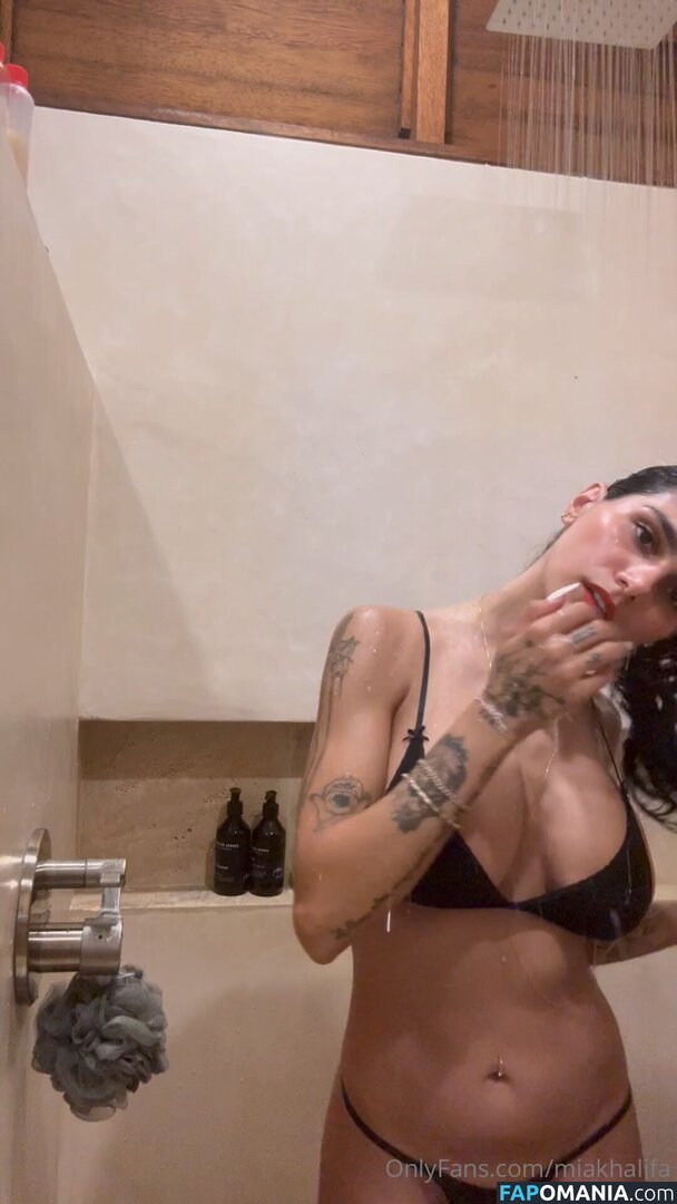 Mia Khalifa / https: / miakhalifa Nude OnlyFans  Leaked Photo #121