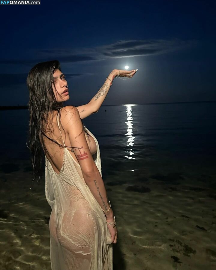 Mia Khalifa / miakhalifa Nude OnlyFans  Leaked Photo #44