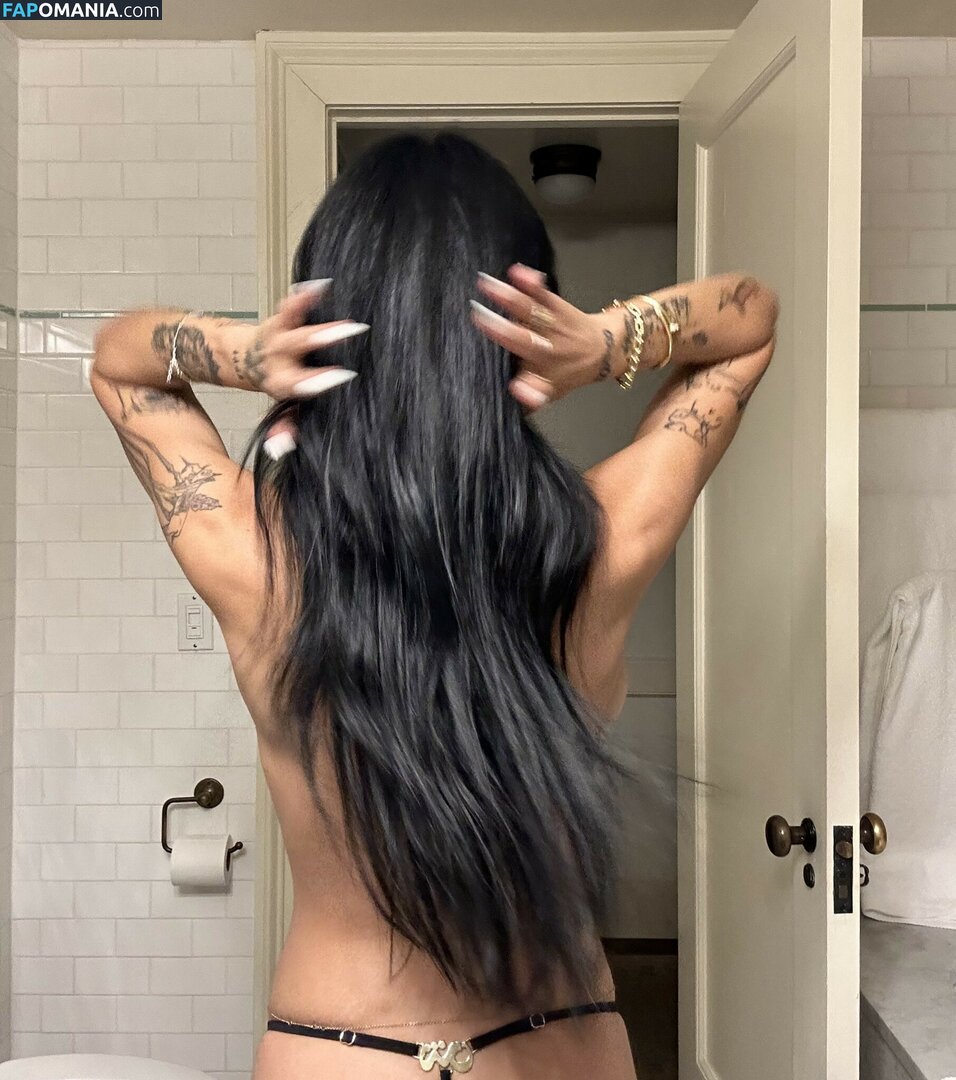Mia Khalifa / miakhalifa Nude OnlyFans  Leaked Photo #1201